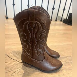 New with tags girls cowboy boots size 13